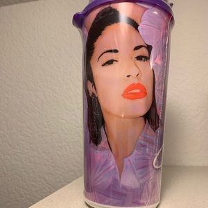 Selena cup